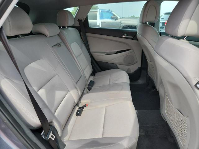 2018 HYUNDAI TUCSON SE KM8J23A45JU752333