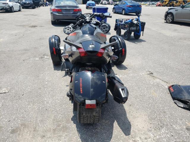 2013 CAN-AM SPYDER ROA 2BXNABC14DV001352