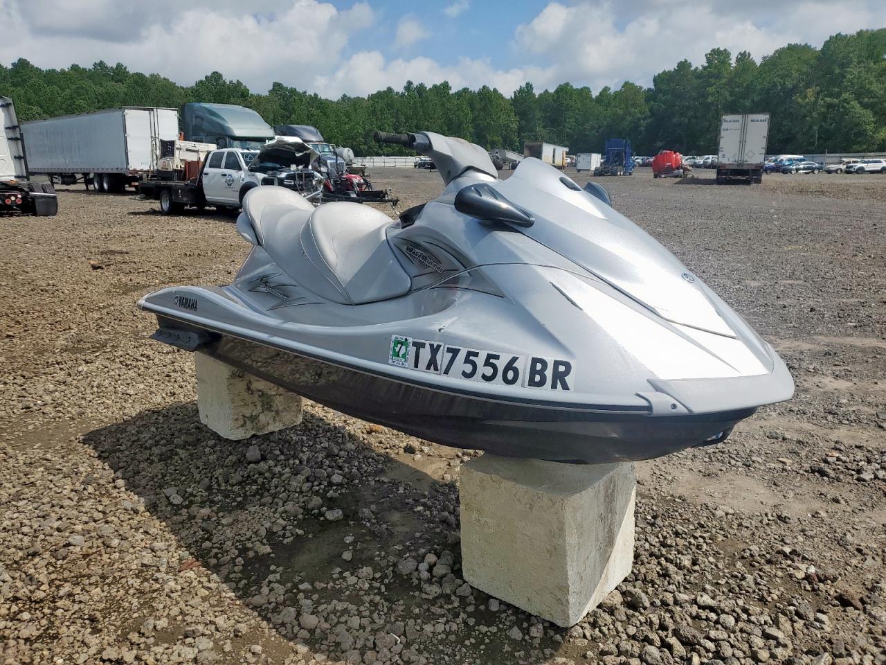Lot #3284736541 2012 YAMAHA JET SKI