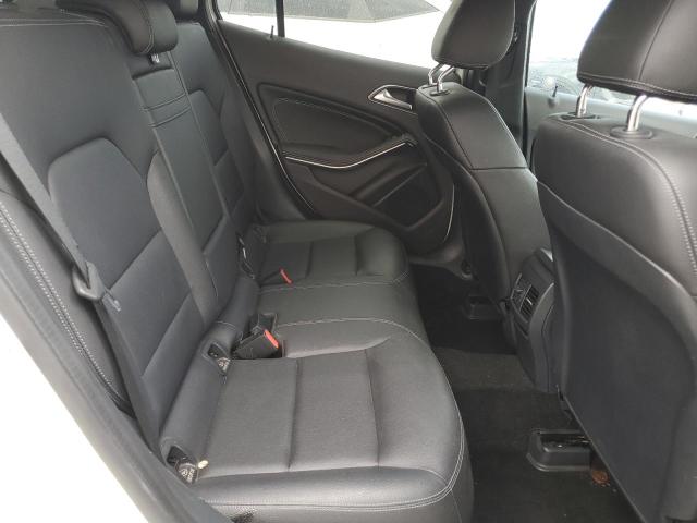2017 MERCEDES-BENZ GLA 250 - WDCTG4EB1HJ349274