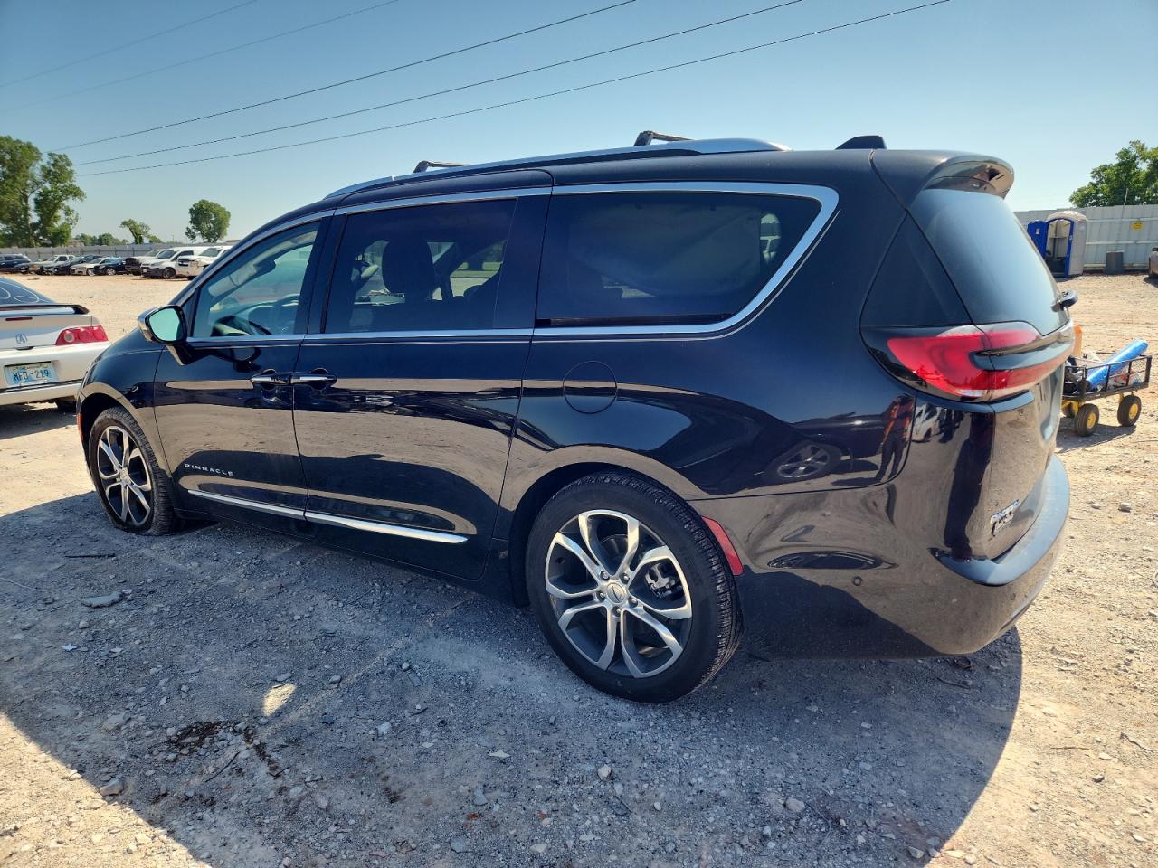 CHRYSLER PACIFICA PINNACLE