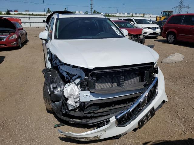 2025 VOLVO XC40 CORE YV4L12UJ8S2511257