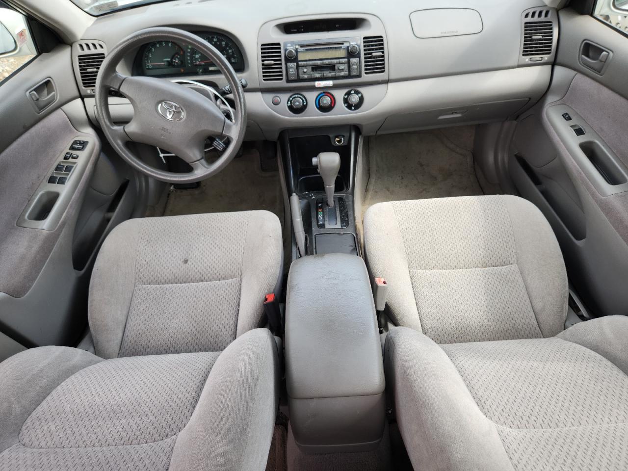Toyota Camry le 2003