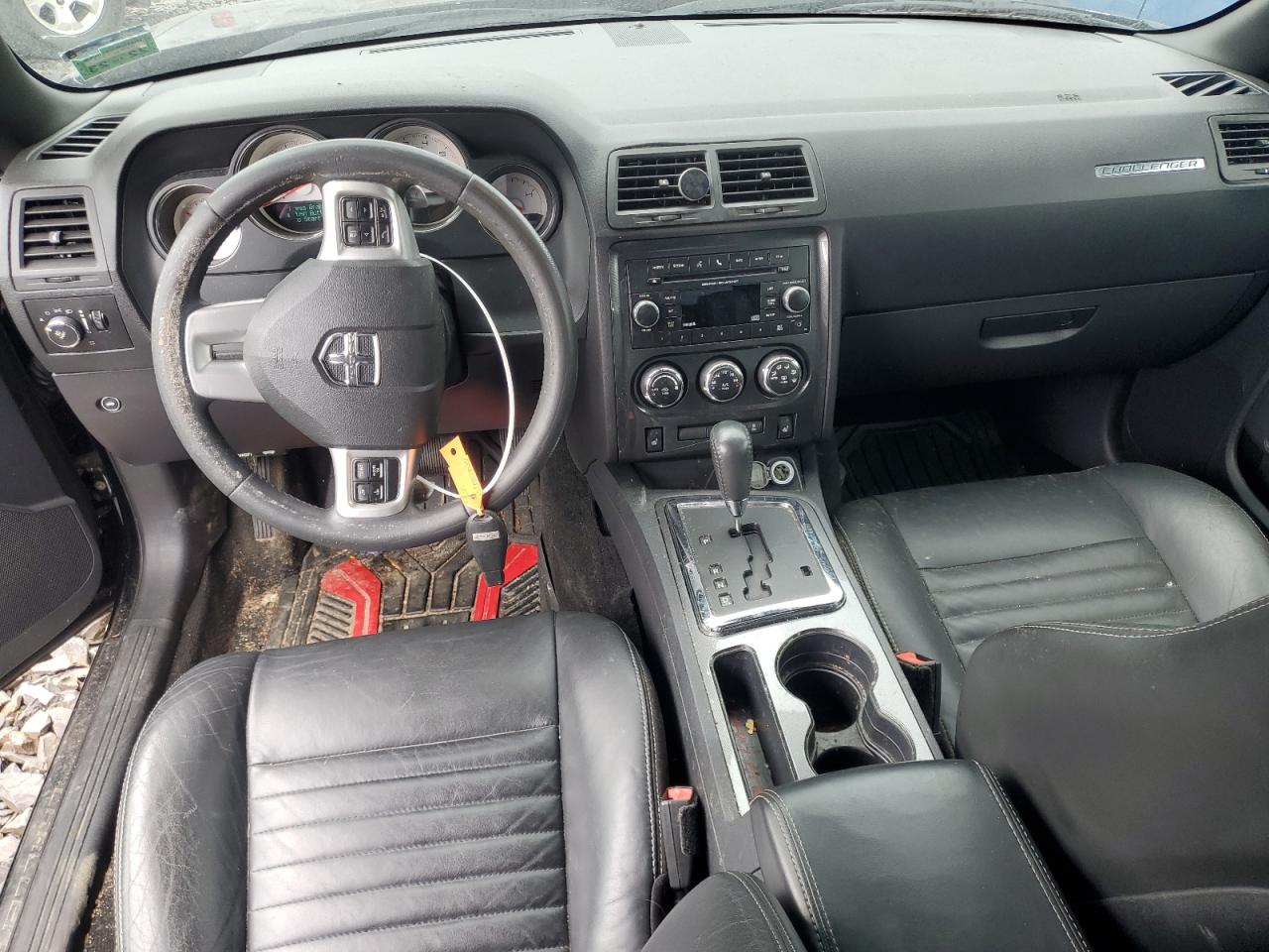 DODGE CHALLENGER SXT