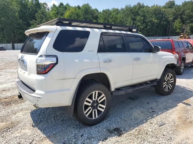 2019 TOYOTA 4RUNNER SR JTEBU5JR9K5718574