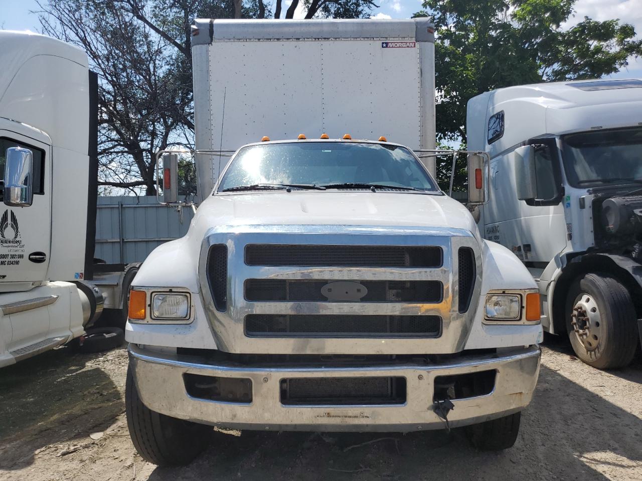 FORD F650 SUPER DUTY