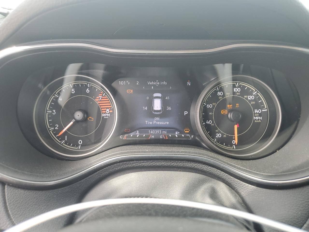 JEEP GRAND CHEROKEE LATITUDE LUX