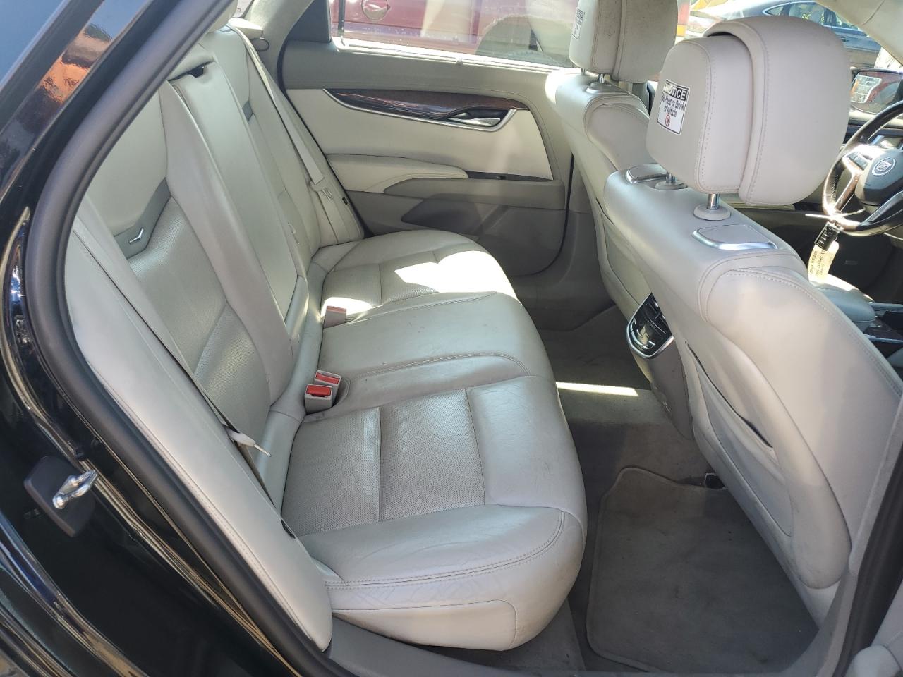 CADILLAC XTS PLATINUM