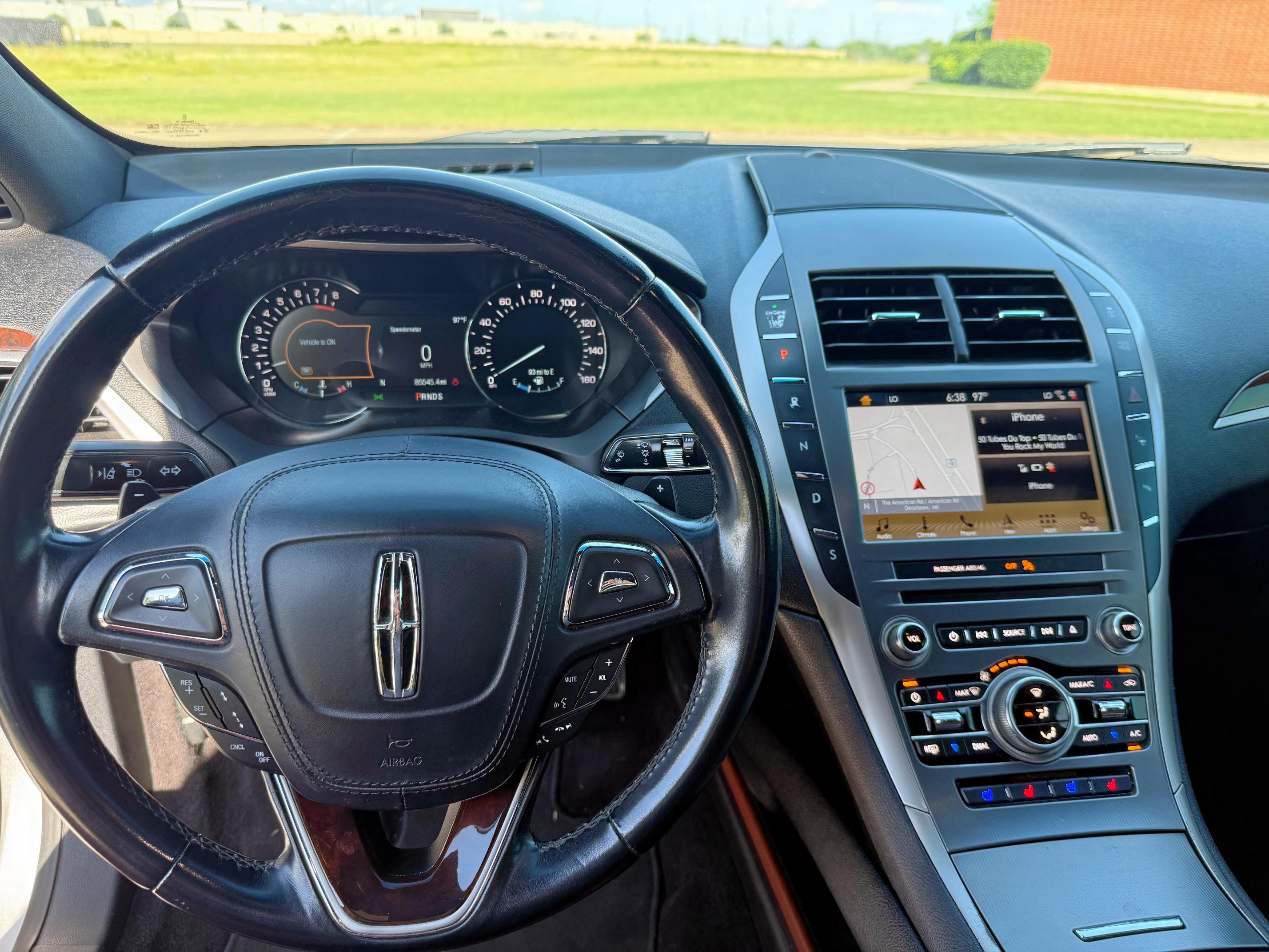 2017 LINCOLN MKZ RESERV 3LN6L5E96HR649914