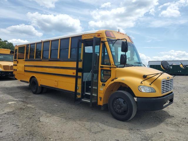 FREIGHTLINER CHASSIS B2 2014 yellow bus diesel 4UZABRDU2ECFL0698 photo #1