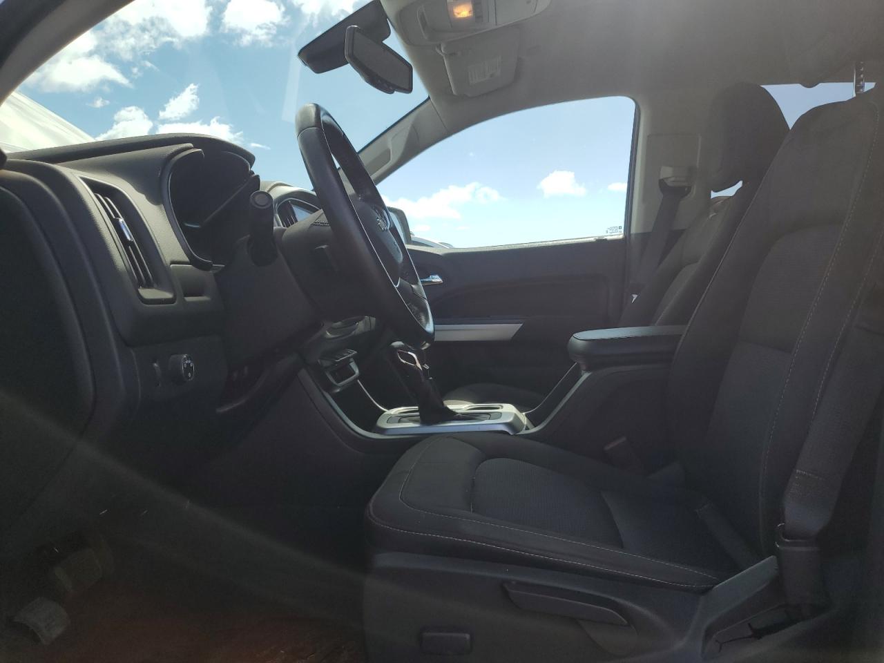 CHEVROLET COLORADO LT