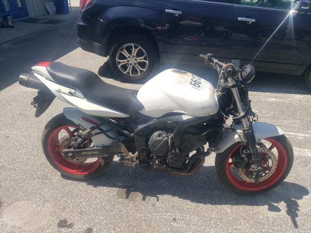 YAMAHA FZ6 S 2006 white racer gas JYARJ08E56A007285 photo #1