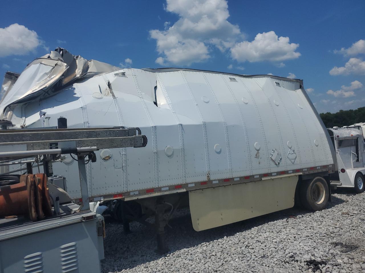 Lot #3206330110 2010 GREA TRAILER