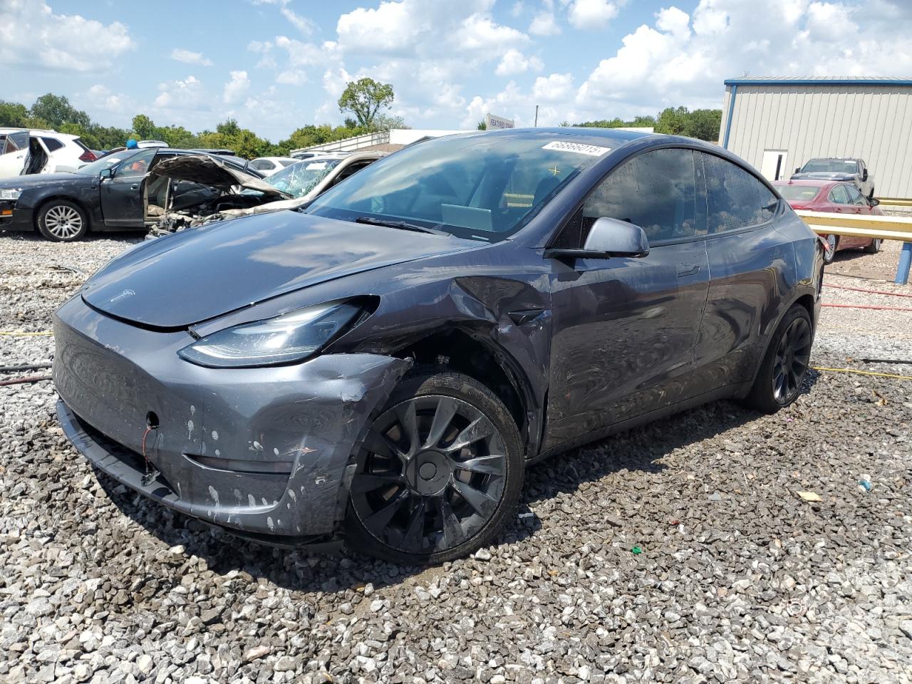 TESLA MODEL Y