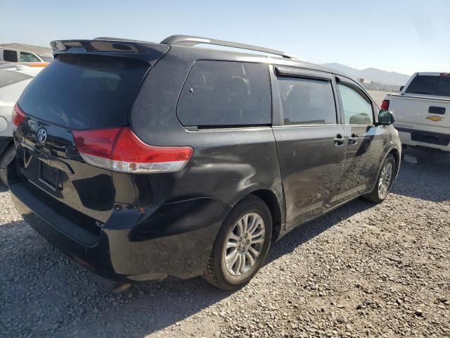 2011 TOYOTA SIENNA XLE - 5TDYK3DC4BS027267