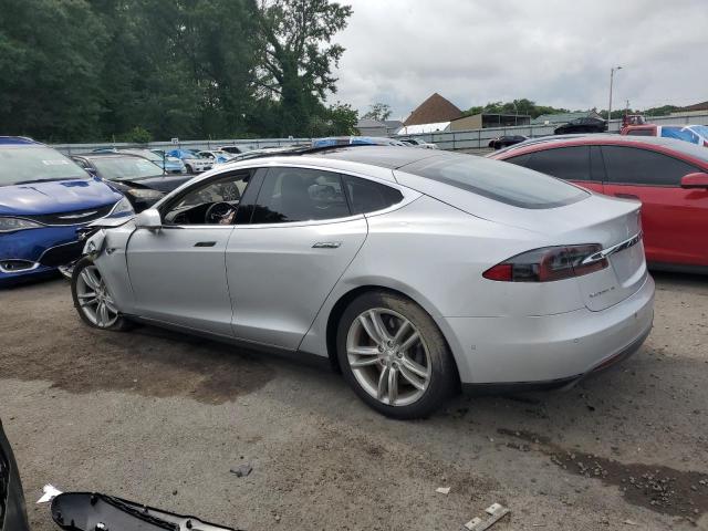 2016 TESLA MODEL S 5YJSA1E27GF131380