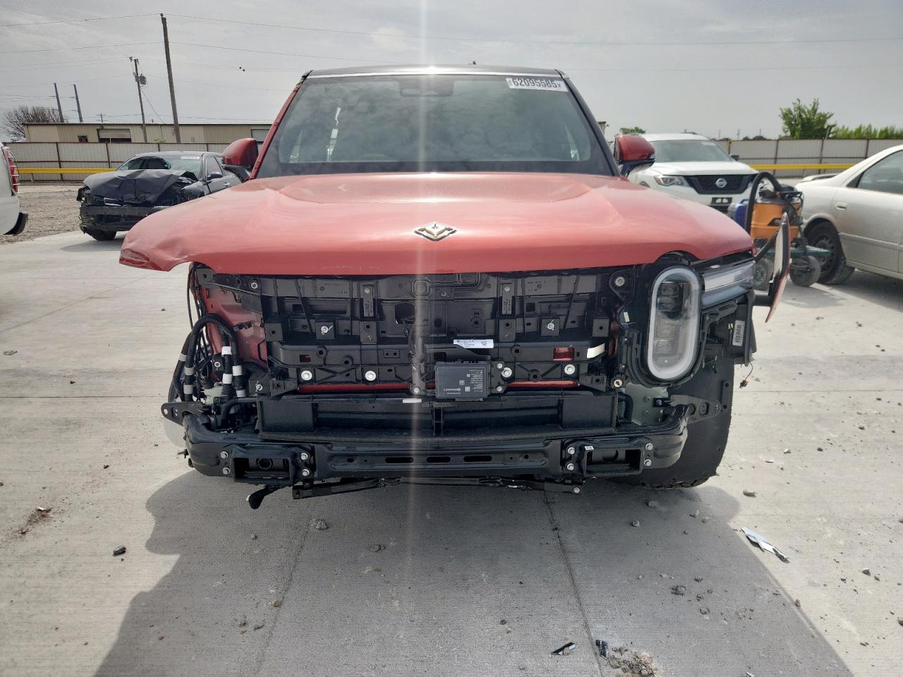 RIVIAN R1S ADVENTURE