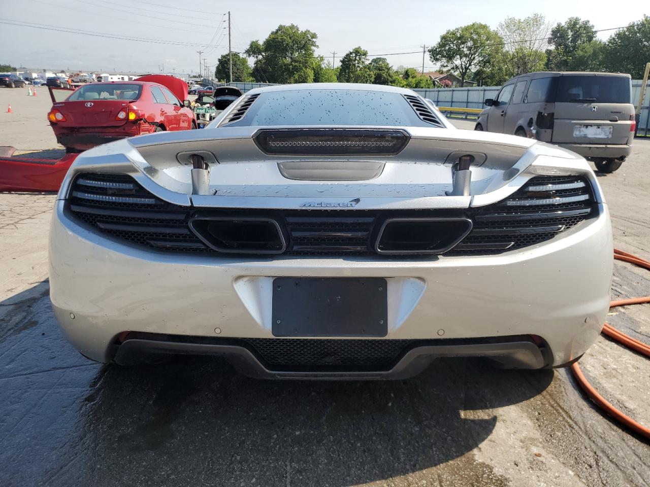MCLAREN MP4-12C
