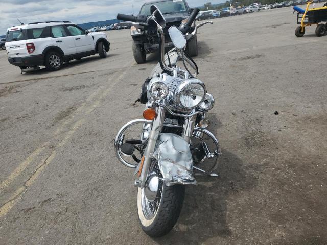 2010 HARLEY-DAVIDSON FLSTC 1HD1BW515AB033941