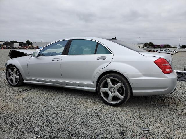 MERCEDES-BENZ S 550 2013 silver  gas WDDNG7DBXDA505300 photo #3