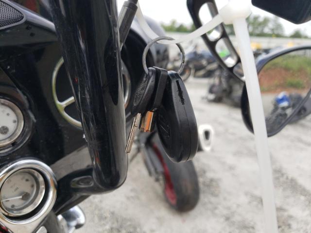 2008 HARLEY-DAVIDSON FLHX 1HD1KB4148Y685919