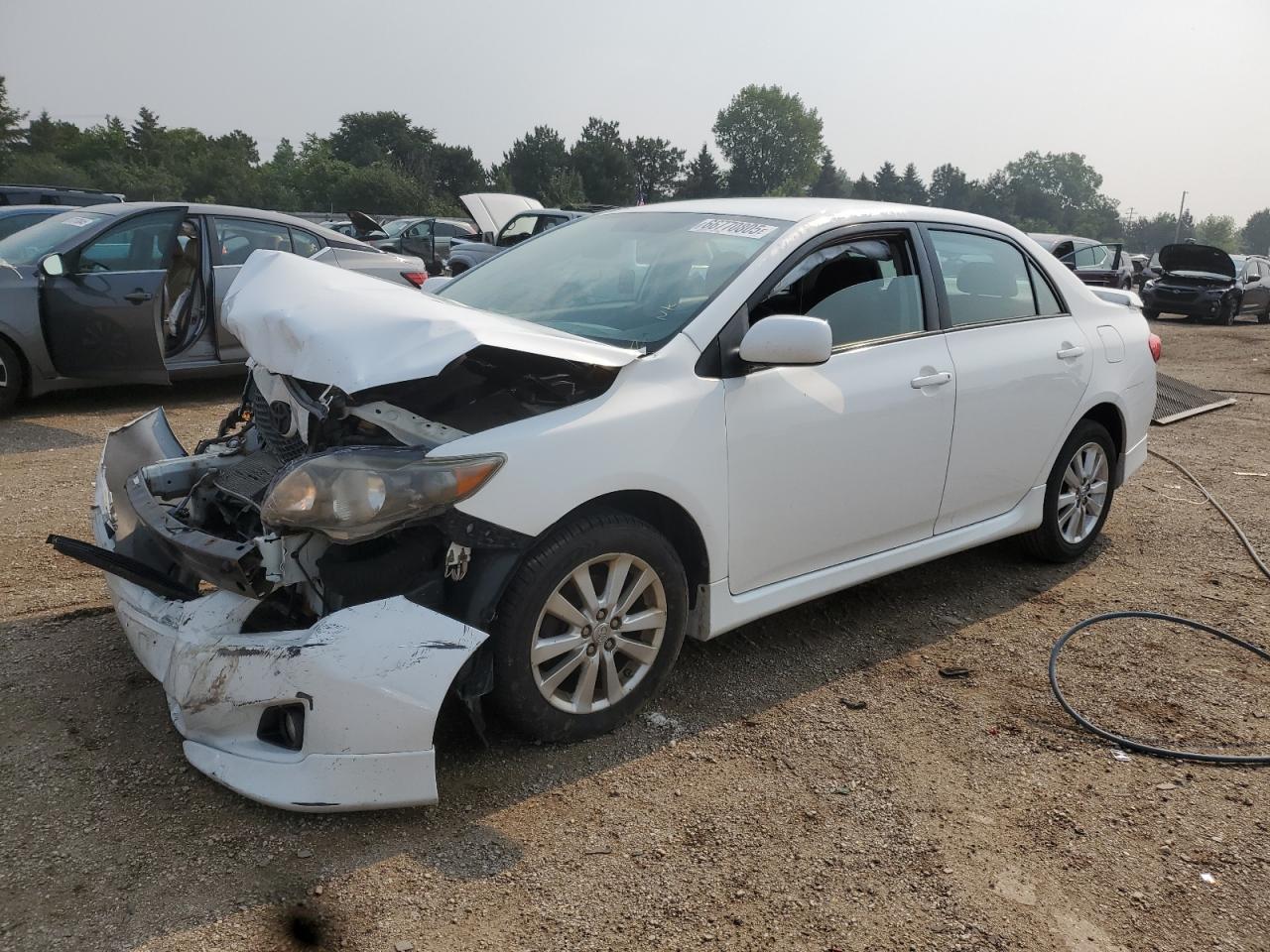 TOYOTA COROLLA BASE