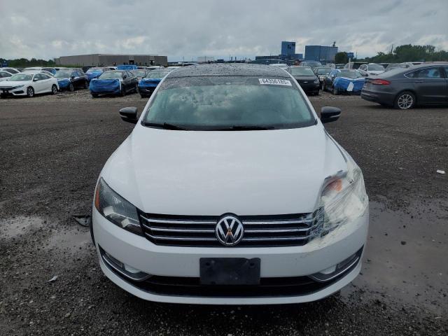 2015 VOLKSWAGEN PASSAT SE 1VWBS7A3XFC088905