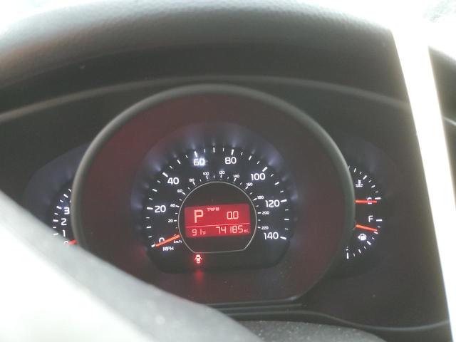 2015 KIA SOUL + KNDJP3A57F7129056