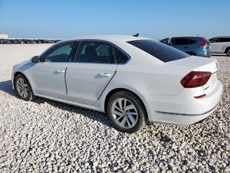 2018 VOLKSWAGEN PASSAT SE 1VWBA7A33JC009036
