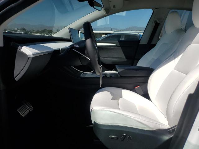 2024 TESLA MODEL Y 7SAYGDEF8RF131584