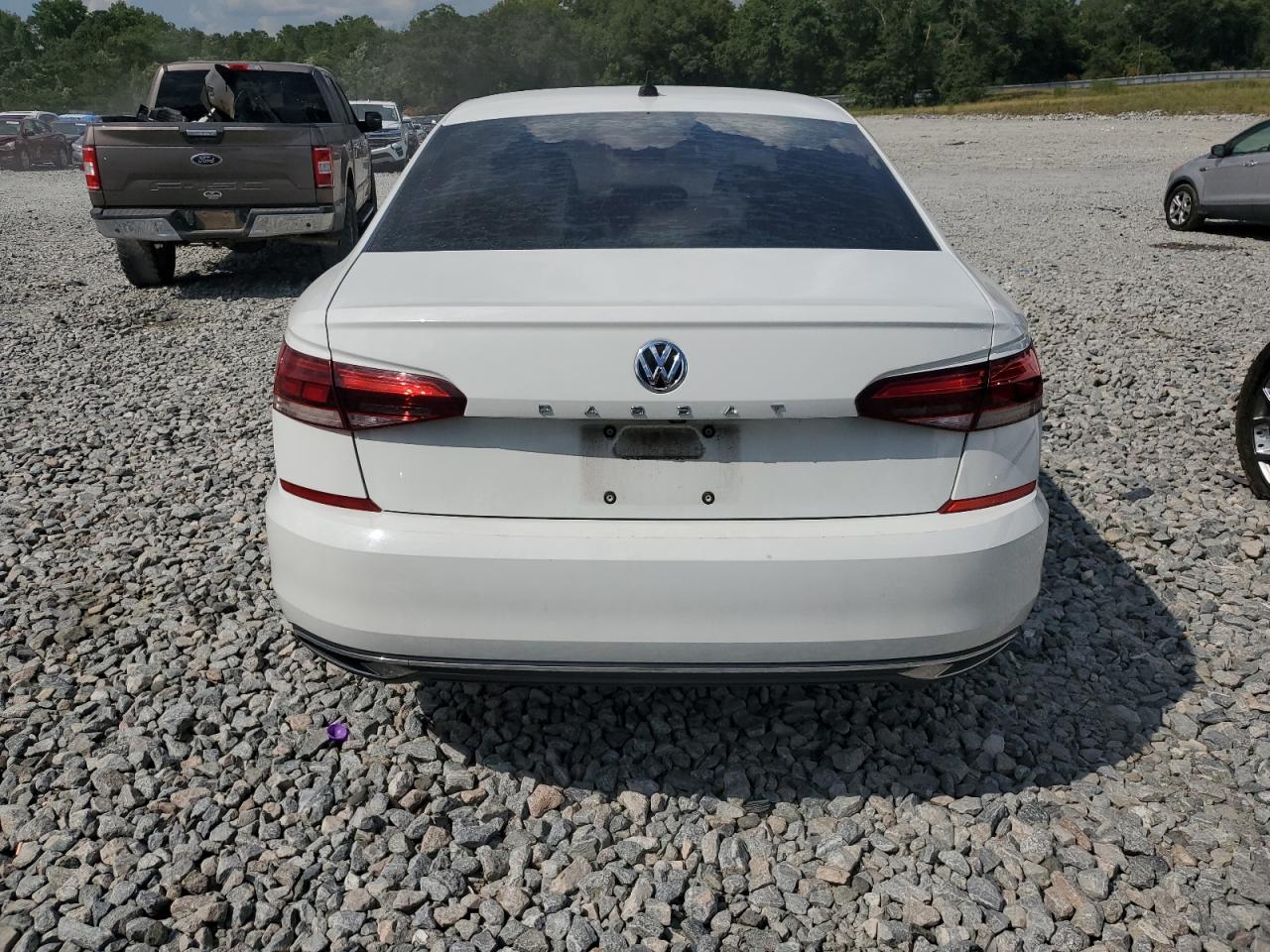 VOLKSWAGEN PASSAT SE