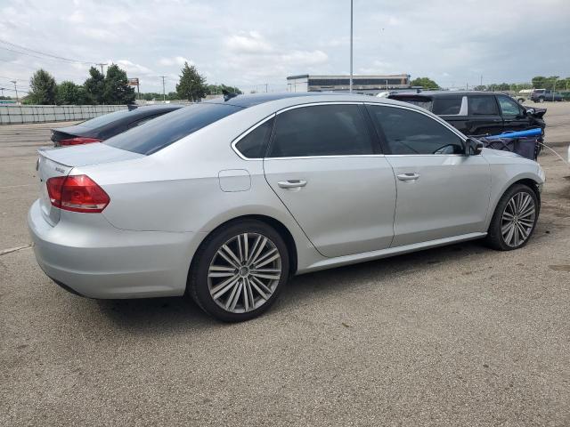 2015 VOLKSWAGEN PASSAT SE 1VWBT7A3XFC069915