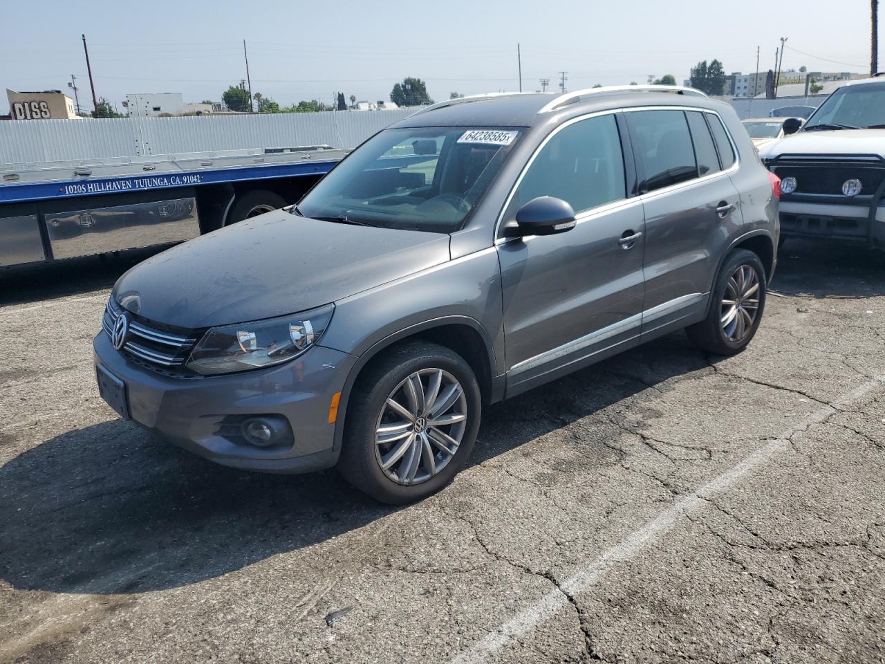 VOLKSWAGEN TIGUAN S