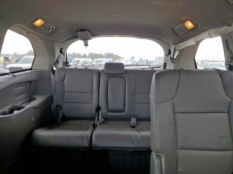 2016 HONDA ODYSSEY TO 5FNRL5H92GB081738