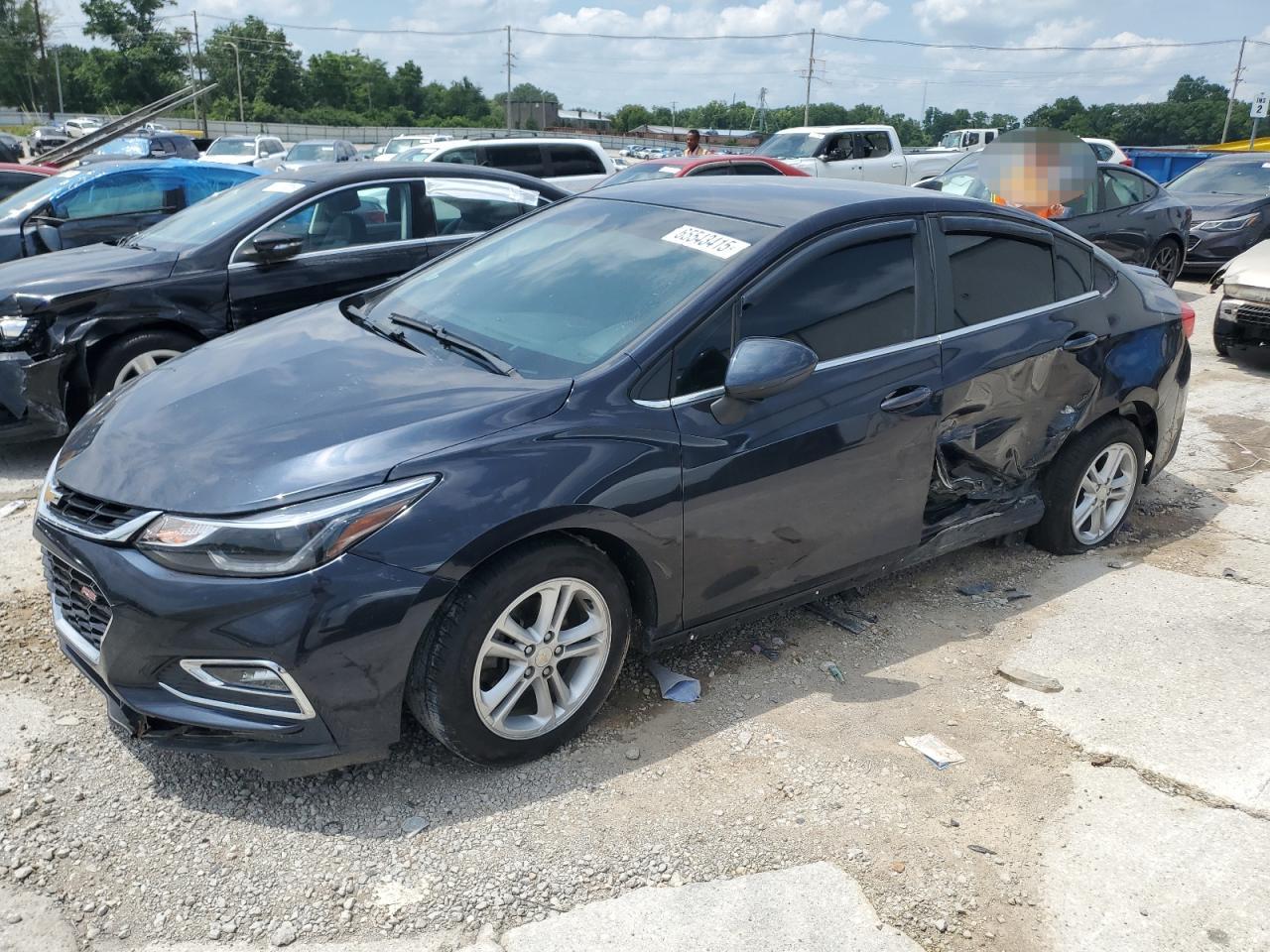 CHEVROLET CRUZE LT