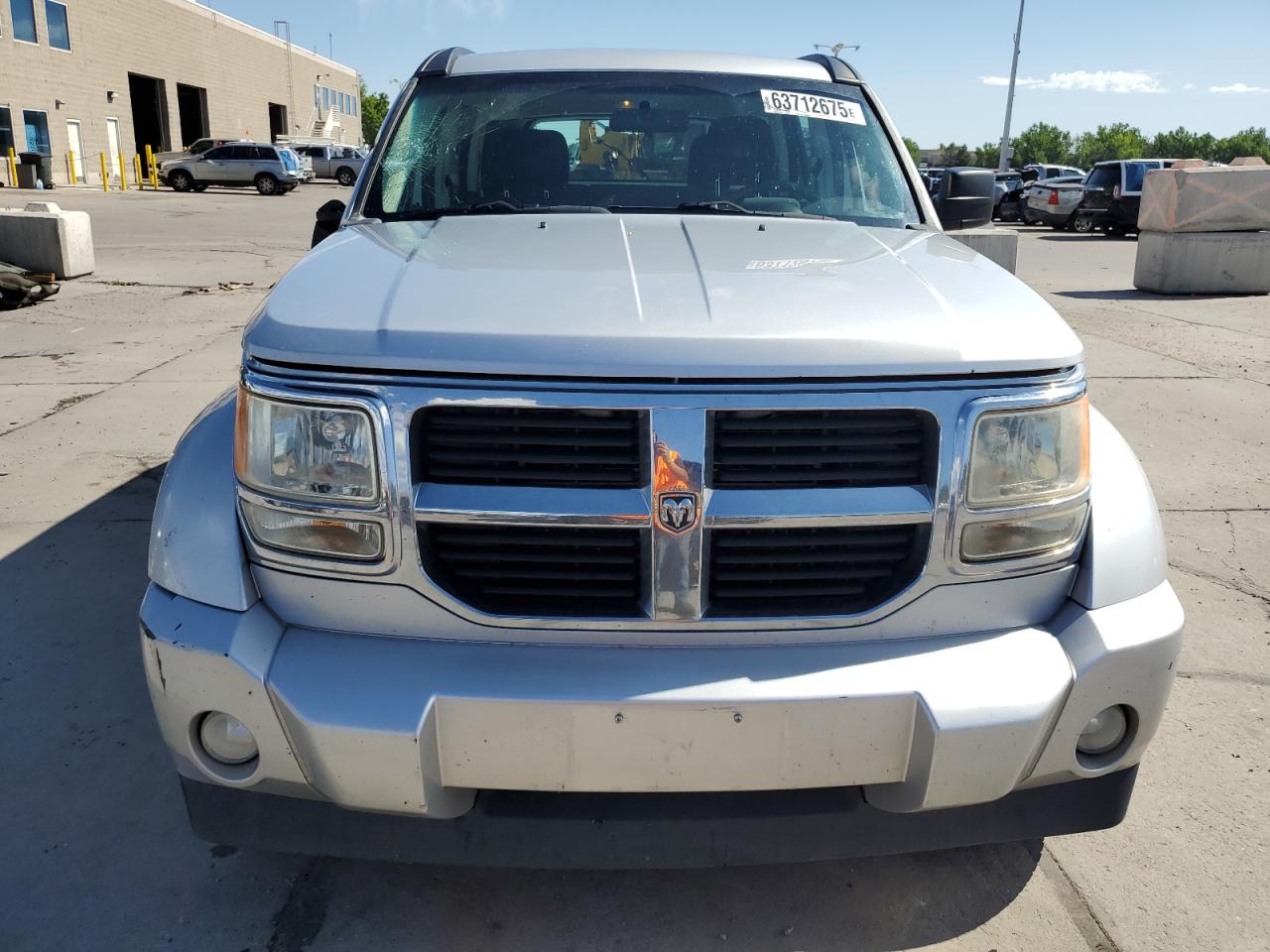 DODGE NITRO SE