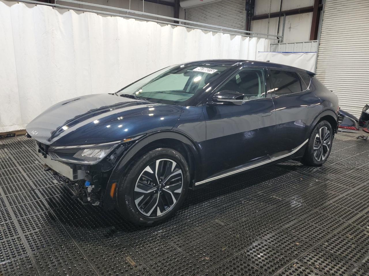 KIA EV6 LIGHT