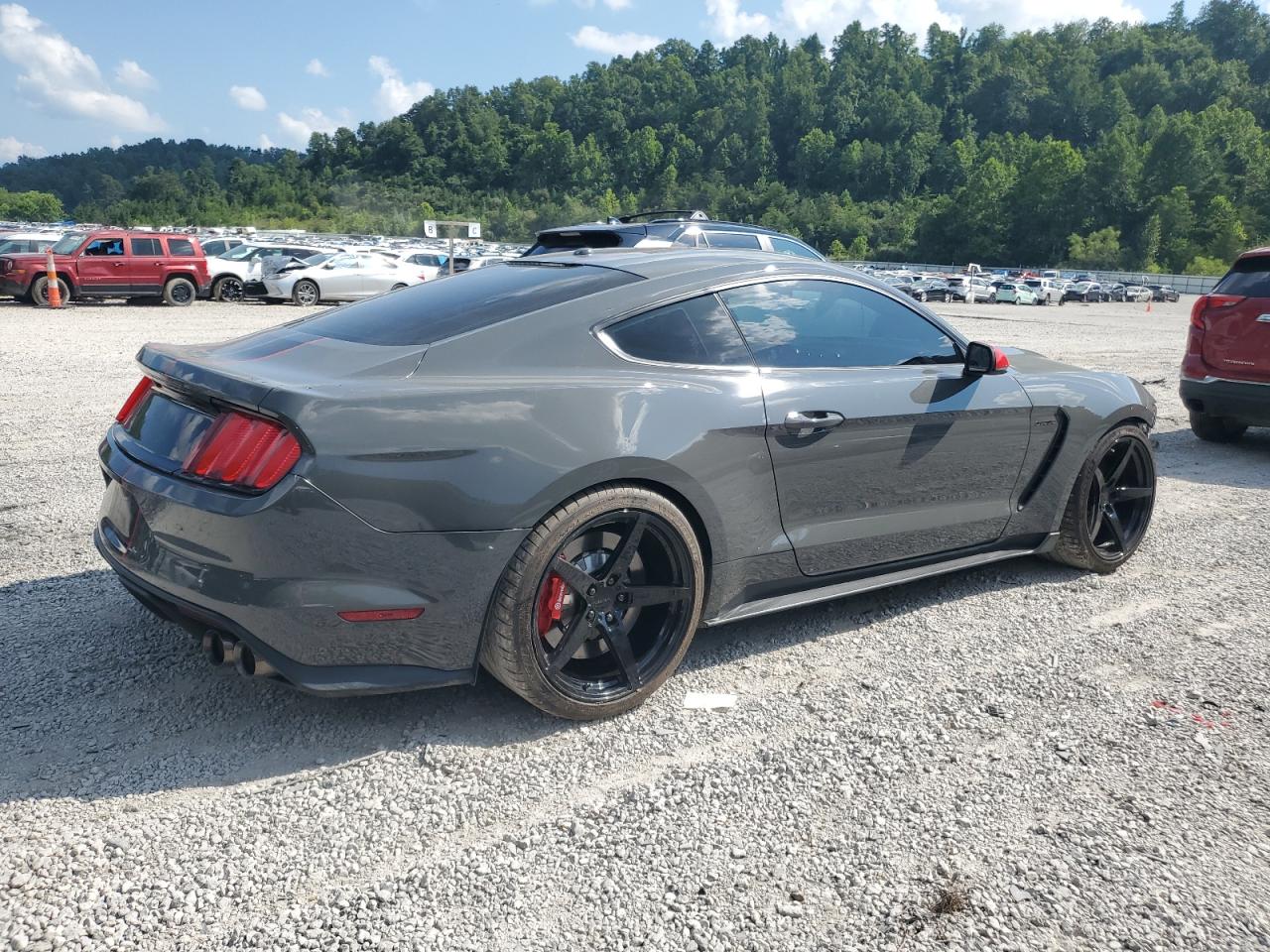 FORD MUSTANG SHELBY GT350