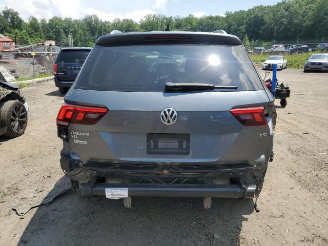 2018 VOLKSWAGEN TIGUAN SE 3VV3B7AX1JM022682