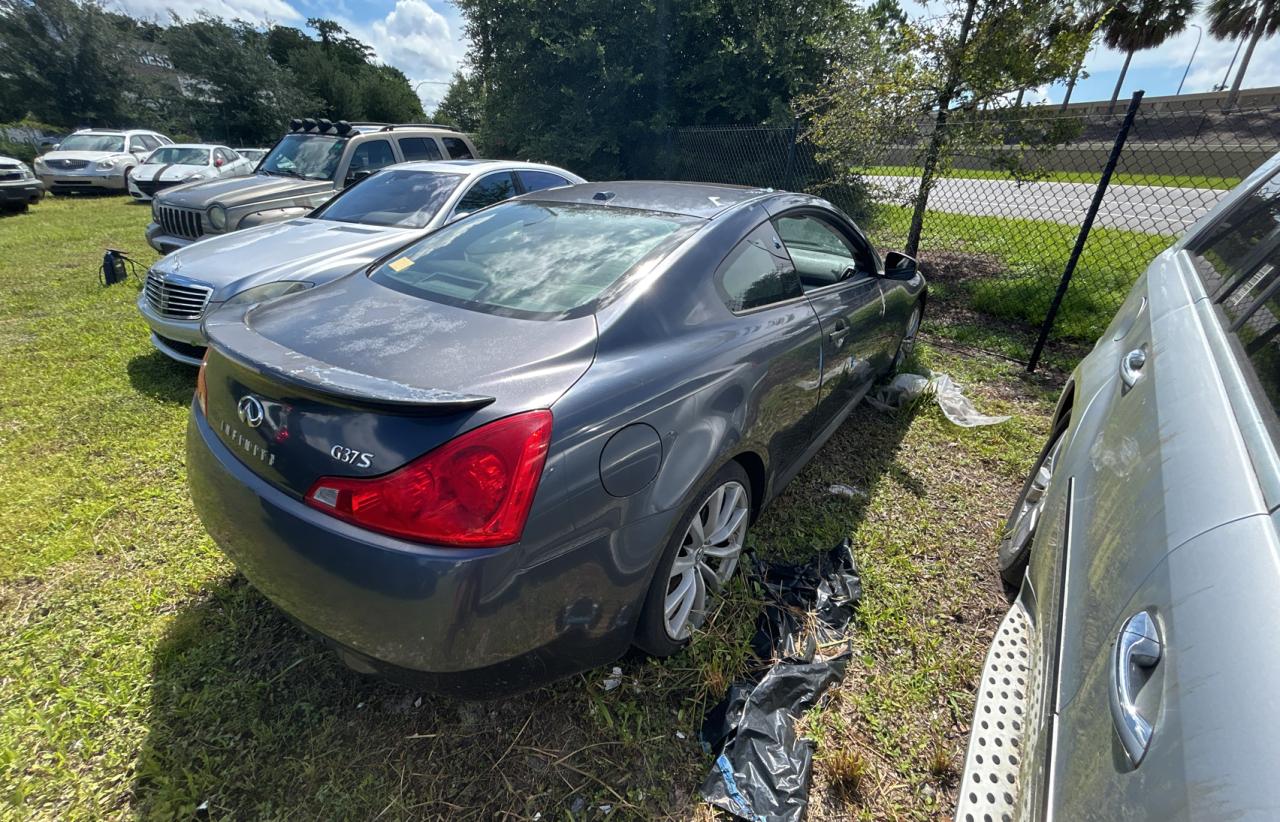 Infiniti G37 base 2008