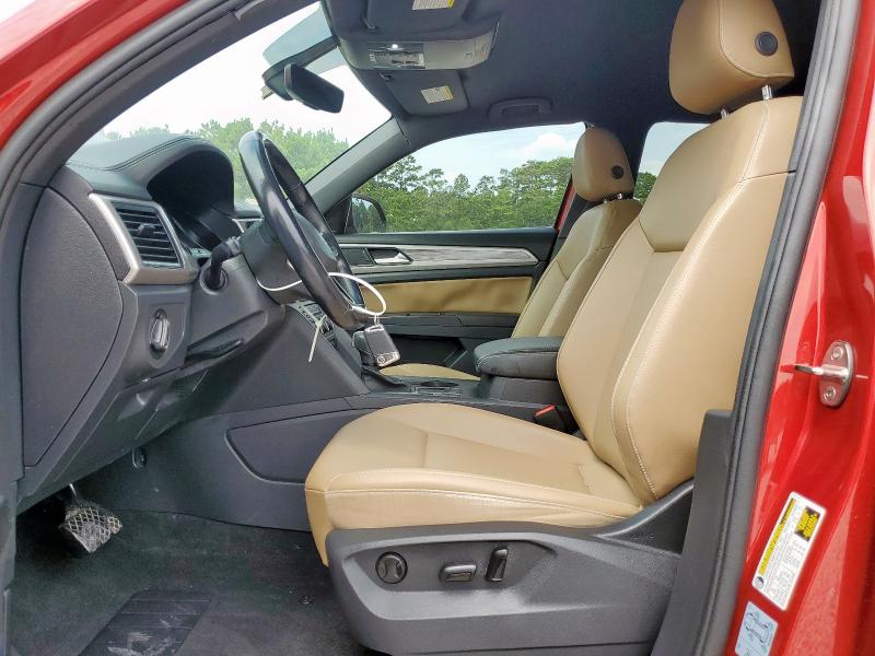 2020 VOLKSWAGEN ATLAS CROS 1V2YE2CA2LC224781