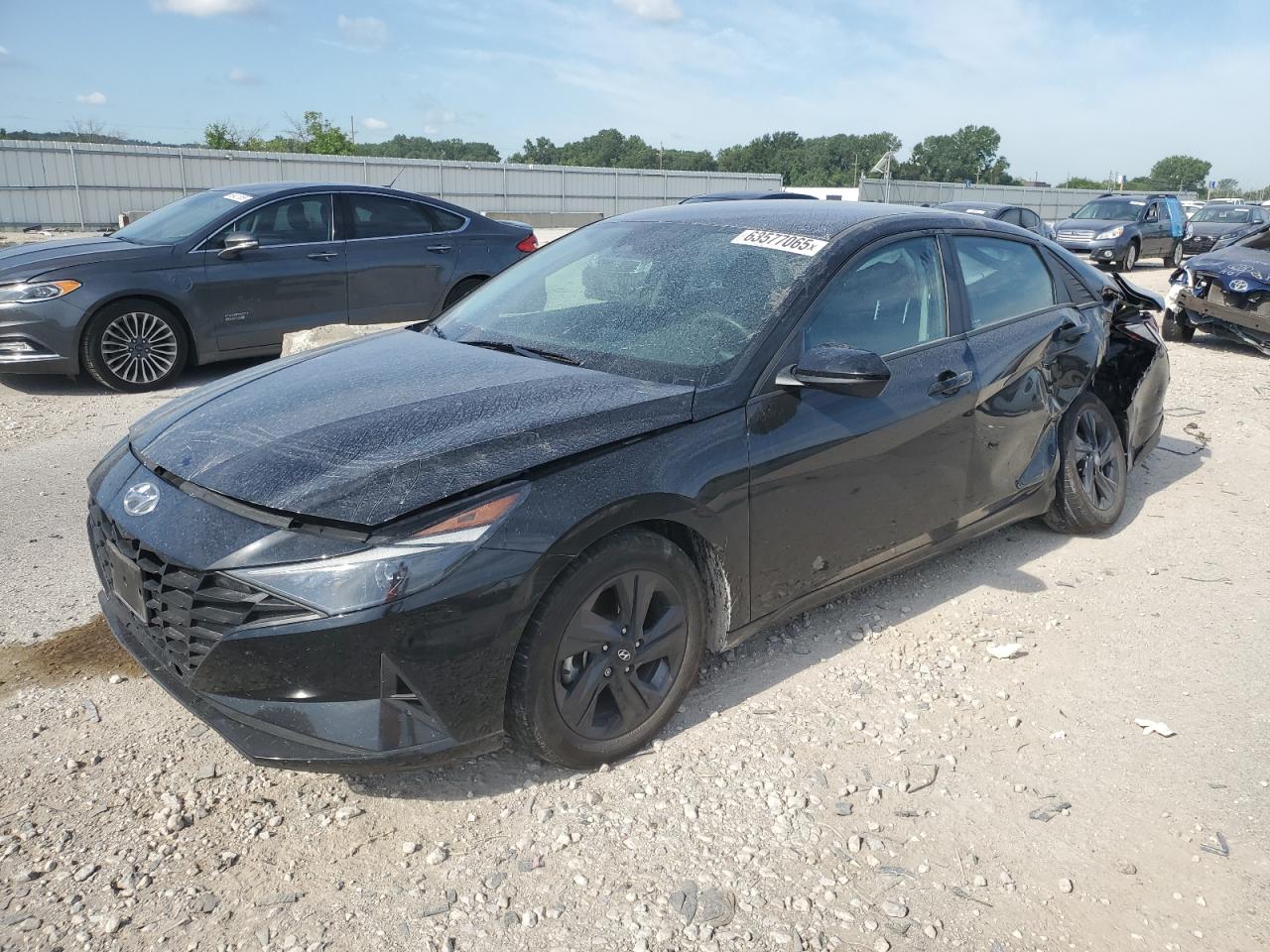 HYUNDAI ELANTRA BLUE