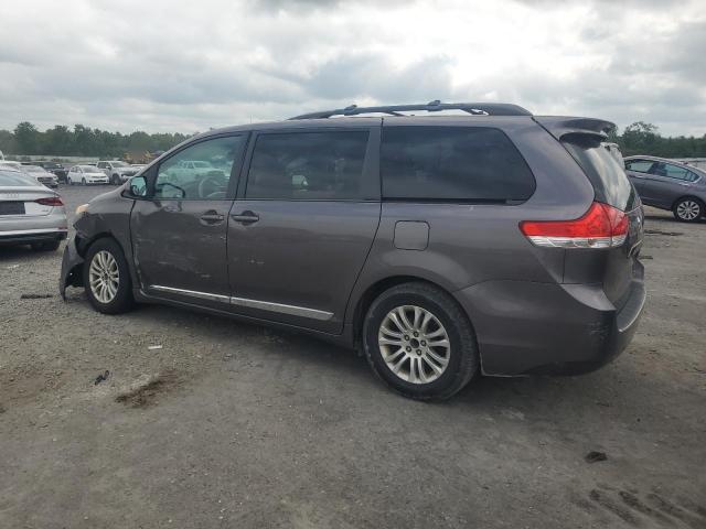2013 TOYOTA SIENNA XLE - 5TDYK3DC2DS382750