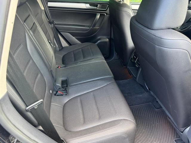 2017 VOLKSWAGEN TOUAREG SP WVGEF7BP9HD004779