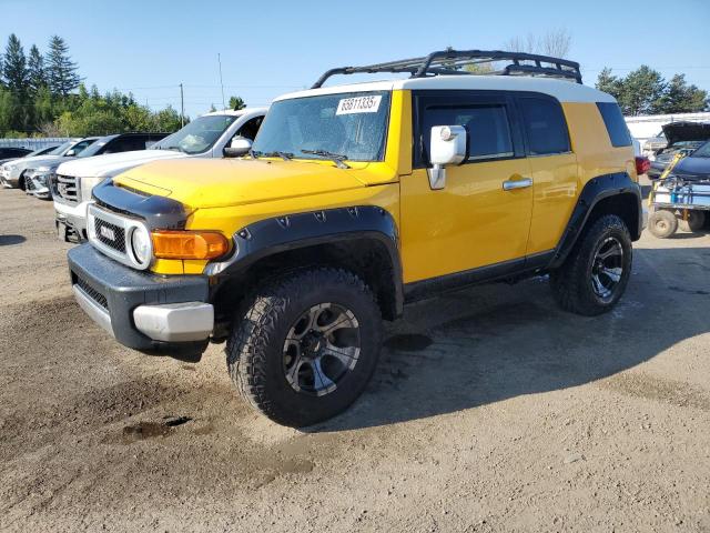 TOYOTA FJ CRUISER