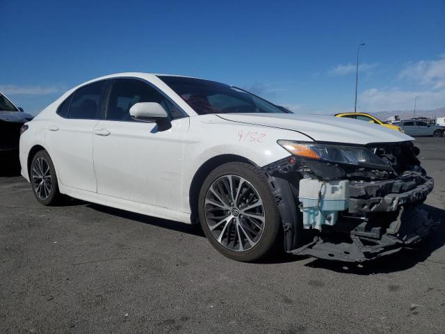 2018 TOYOTA CAMRY L 4T1B11HK1JU612697