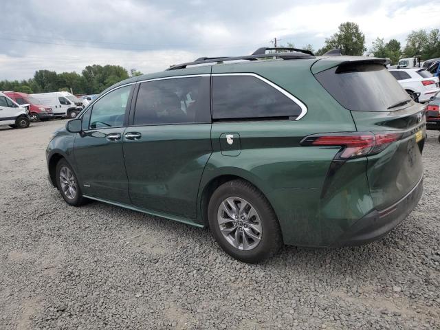 TOYOTA SIENNA XLE 2021 green  hybrid engine 5TDJRKEC9MS011753 photo #3