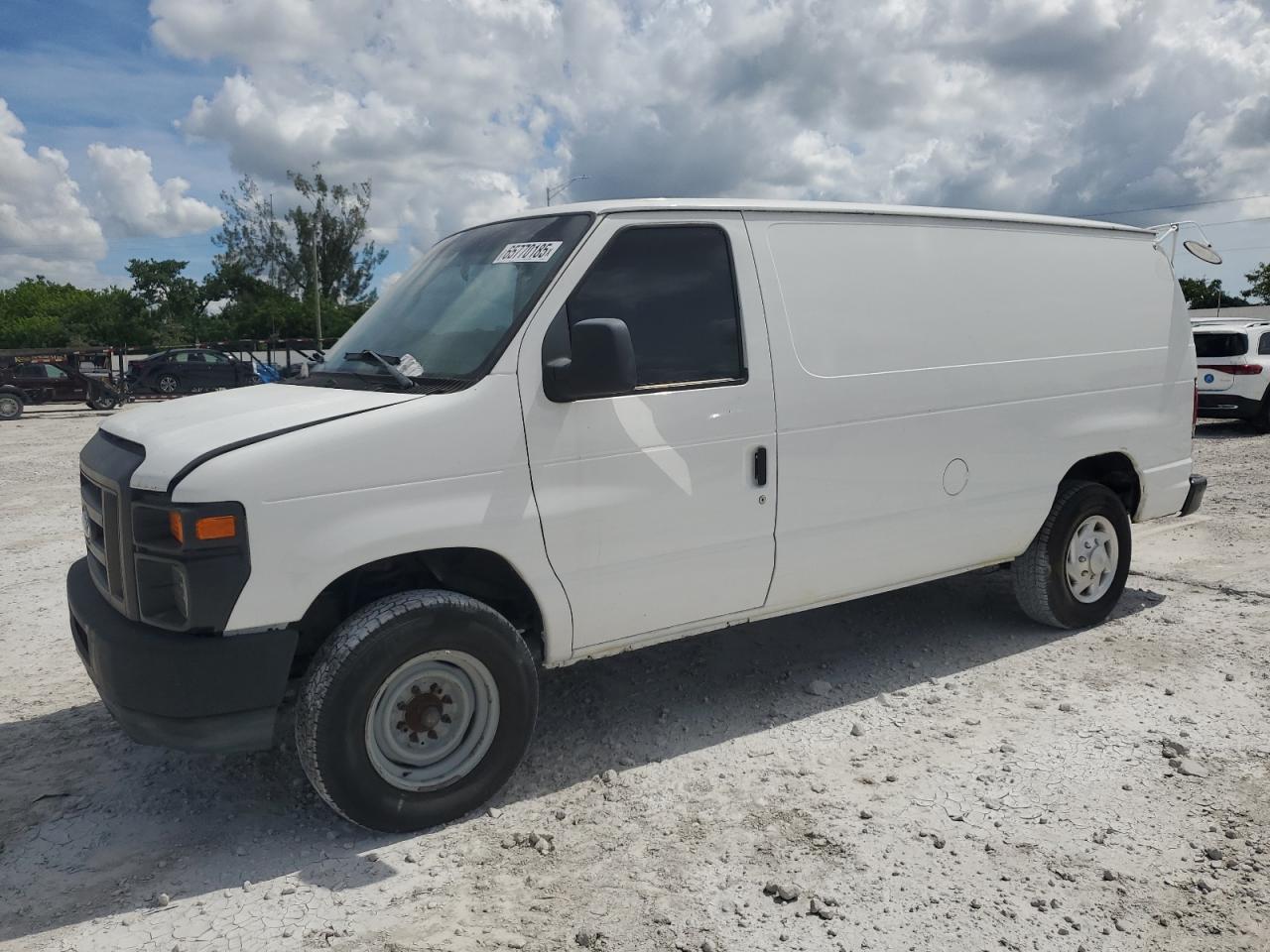 FORD ECONOLINE E250 VAN