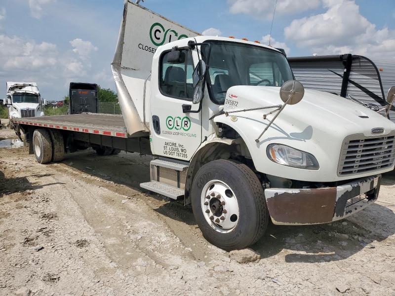 Global Auto Auctions: 2020 FREIGHTLINER M2 106 MED