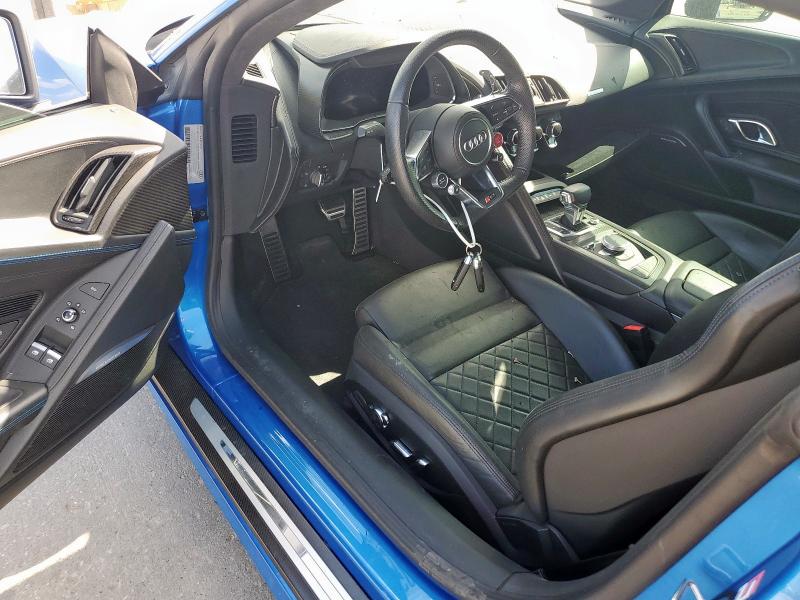 2017 AUDI R8 5.2 PLU - WUAKBAFX6H7901764